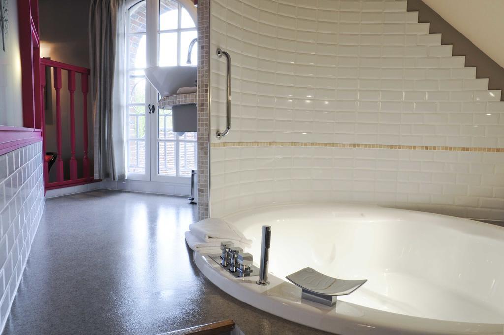 Chateau Le Clos Verneuil d'Avre et d'Iton Ngoại thất bức ảnh
